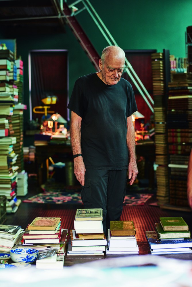PINUP ROBIN MIDDLETON’S REMARKABLE EAST VILLAGE HAVEN FOR BOOKS