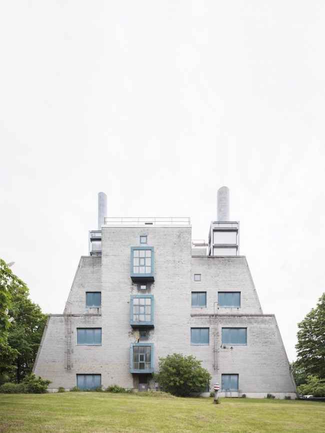 Thumbnail for A Treasure of Berlin Brutalism on the Brink of a Transhumanist Future