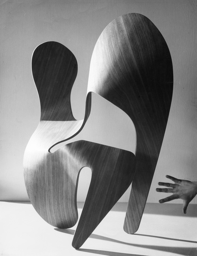 CHARLES AND RAY EAMES AND THEIR HISTORY OF PLYWOOD