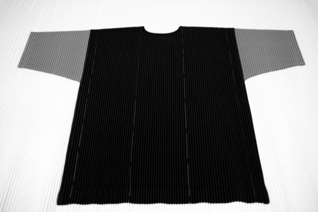 Thumbnail for Issey Miyake’s Homme Plissé And How To Escape and Define Cultural NarratIve