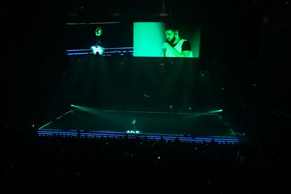STAGE FREIGHT: Discussing the 3D Visuals for Drake’s Scorpion Tour