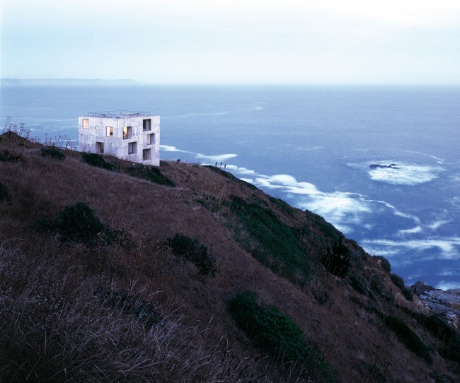 Thumbnail for PEZO VON ELLRICHSHAUSEN BRING THEIR LYRICISM BEYOND CHILE