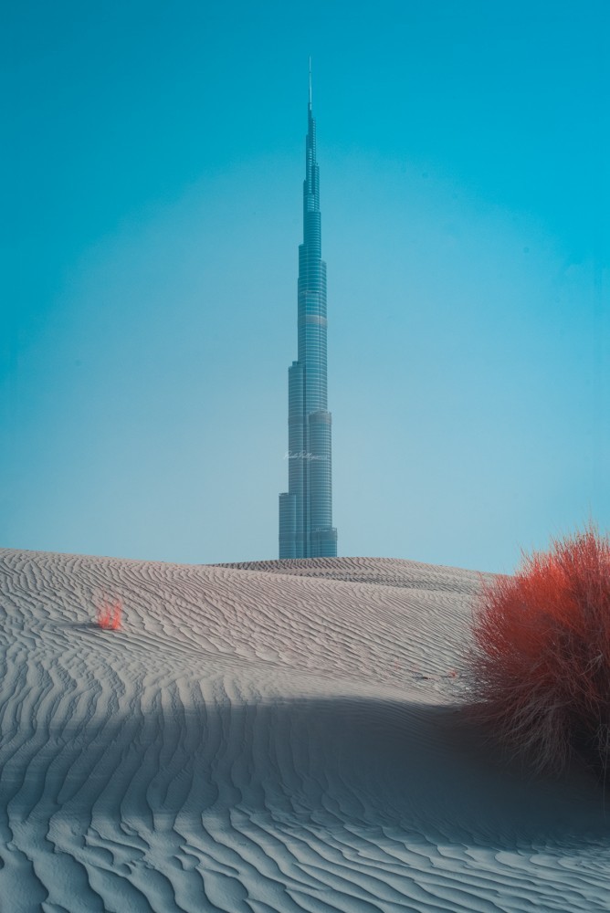 FROM DUBAI TO DUNE: SOME THOUGHTS ABOUT DESERTNESS